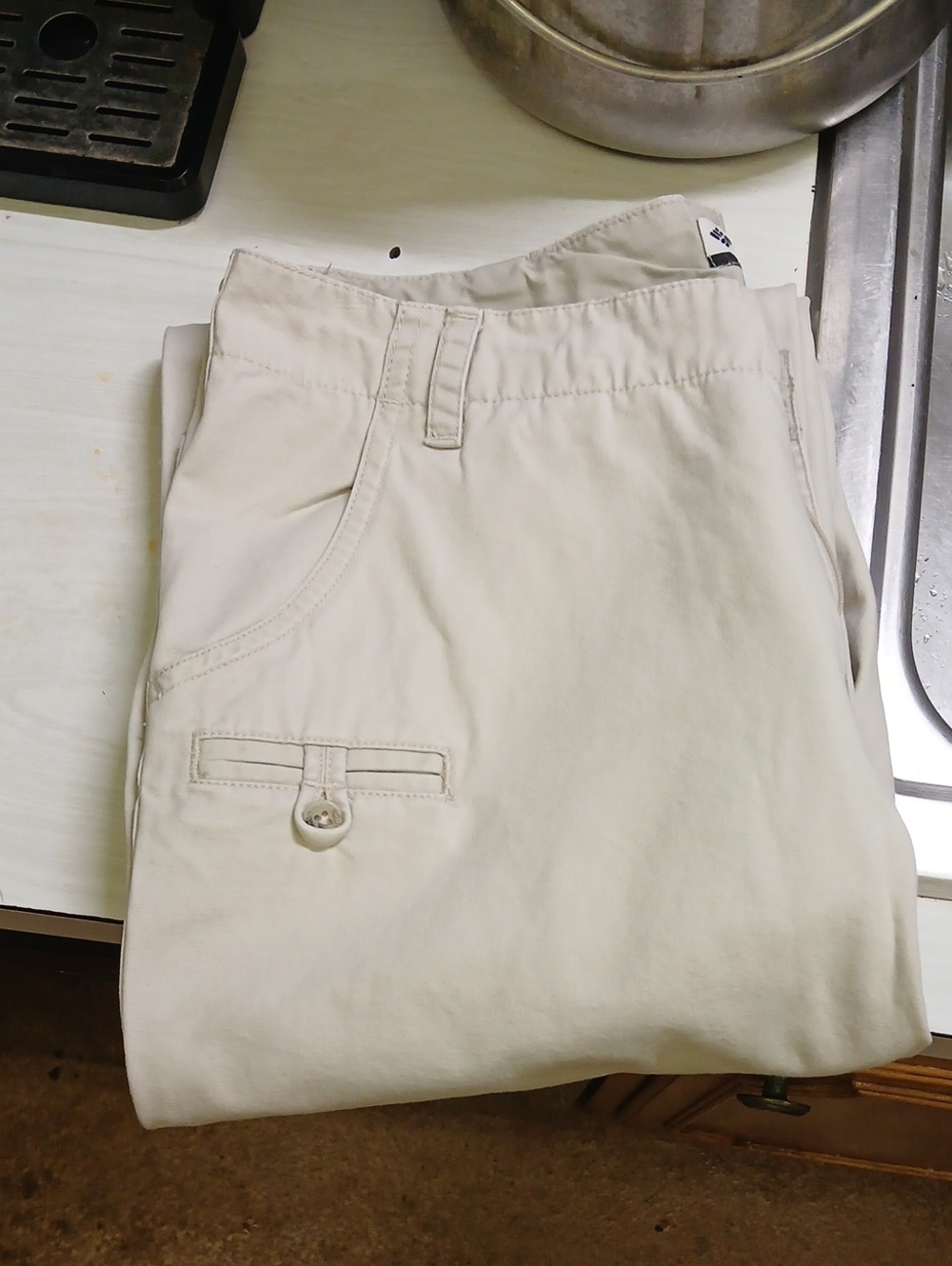 Columbia Khaki Pants - Neutral Beige
